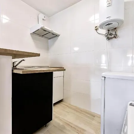 2-bedroom Escape Lägenhet *