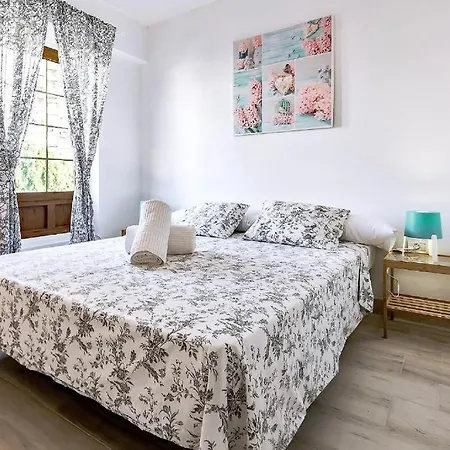 2-bedroom Escape *